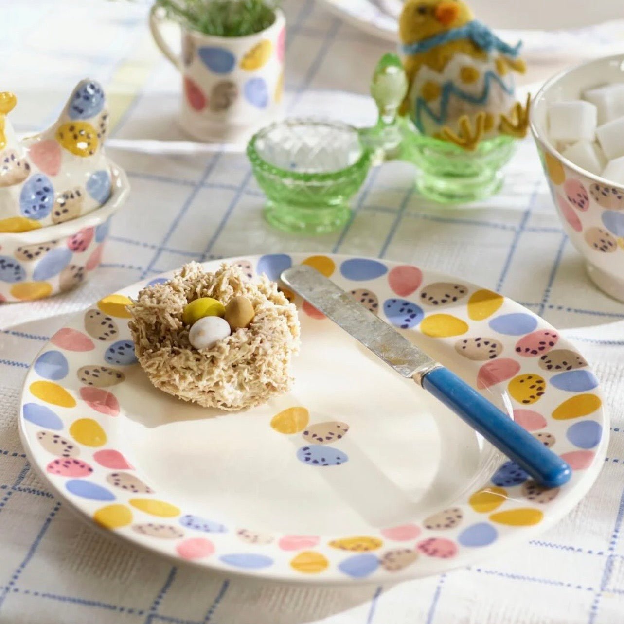 Emma Bridgewater - Mini Eggs 8½" Plate - The Flower Crate