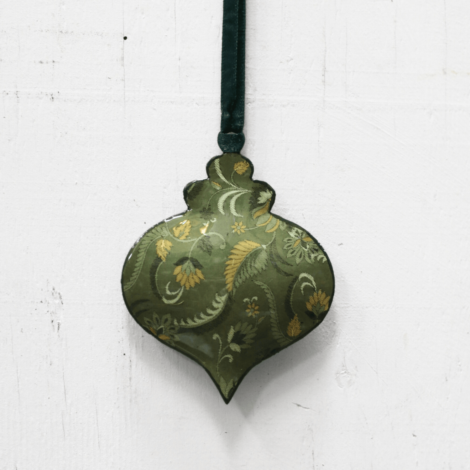 Floral Tin Hanging Decoration - The Flower Crate