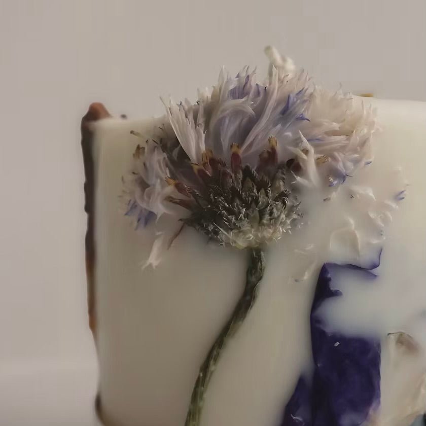 Fú Fú - Autumn Walk Dried Flower Candle - The Flower Crate