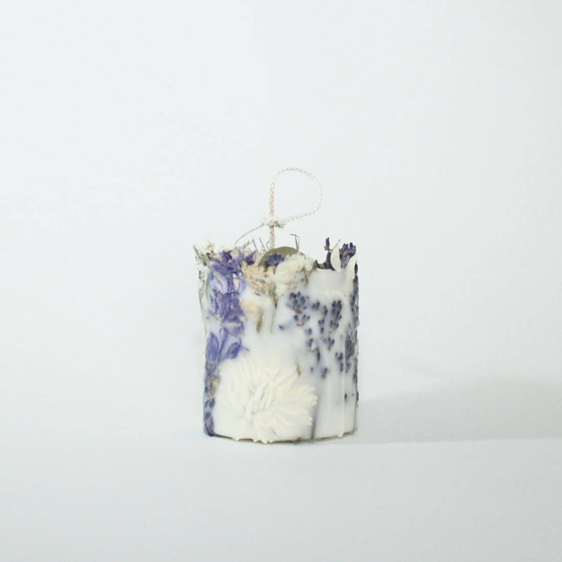 Fú Fú - Field of South Dried Flower Candle - The Flower Crate