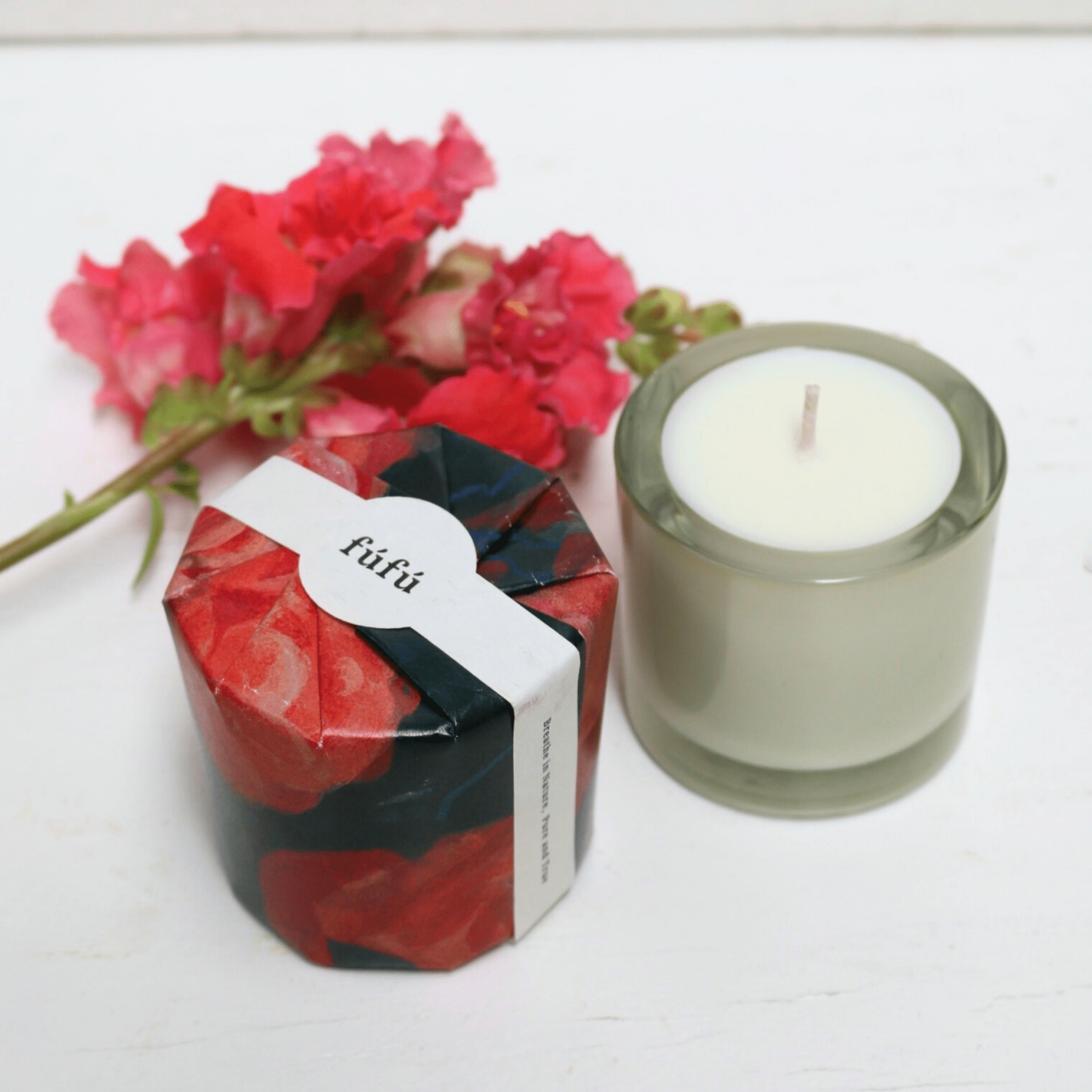 Fú Fú - Montmartre Votive Candle - The Flower Crate
