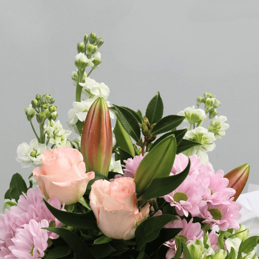 Gentle - No vase needed - The Flower Crate