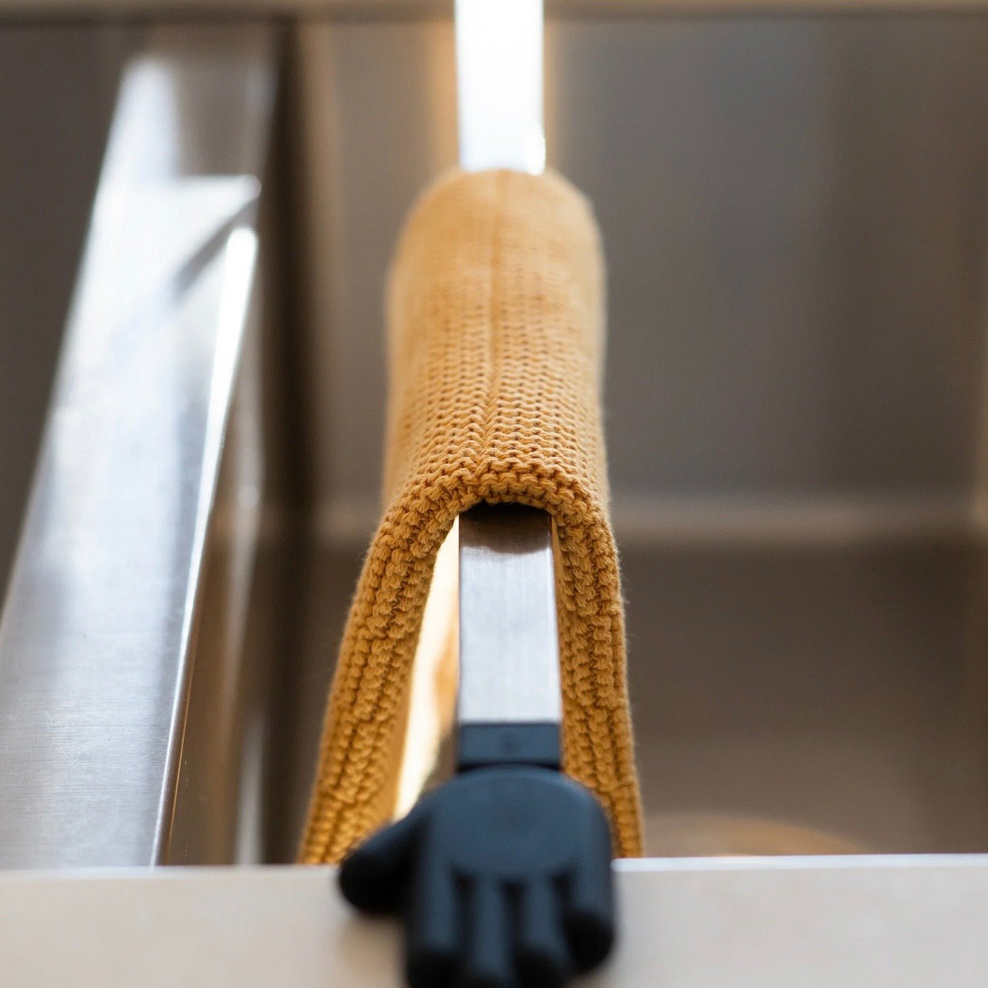 Happy Sinks - Wunderbar Expandable Kitchen Bar - The Flower Crate