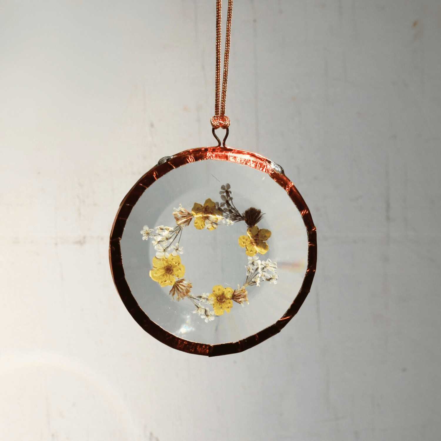 Hydrangea Ranger - Pressed Flower Suncatcher, Round Mini - The Flower Crate