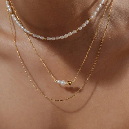 Linda Tahija - Brook Pearl Necklace - The Flower Crate