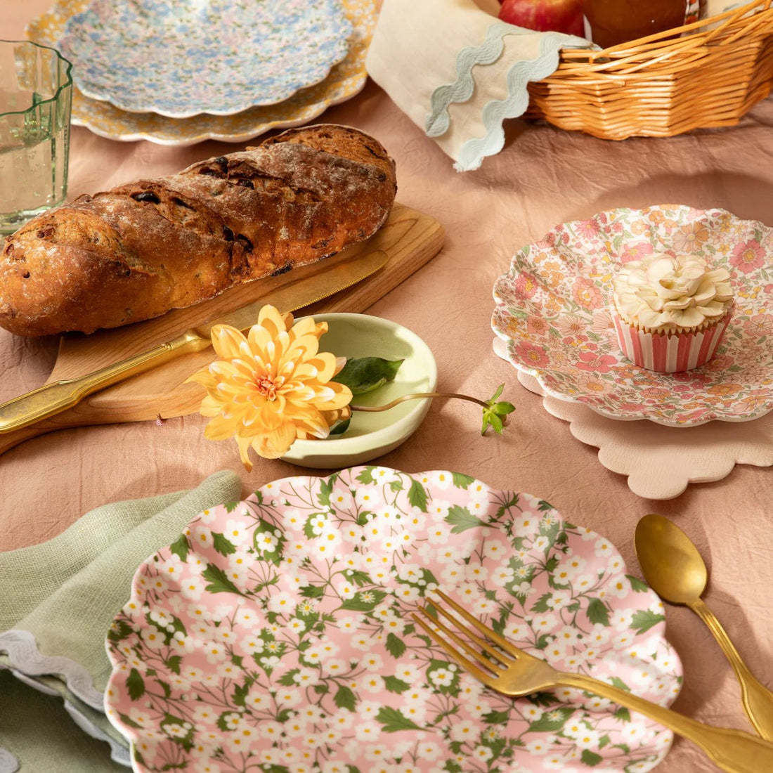 Meri Meri - Liberty Mixed Set Melamine Plates - The Flower Crate