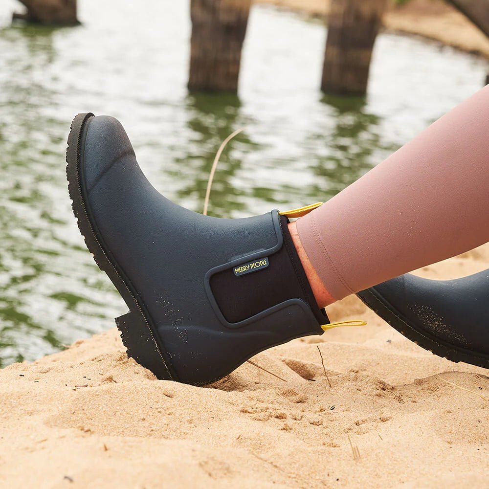 Merry People Bobbi Boot - Midnight Blue - The Flower Crate