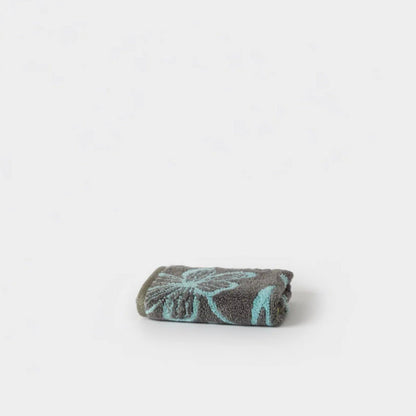 Murakami Pile - Flor Face Towel, Grey &amp; Green - The Flower Crate