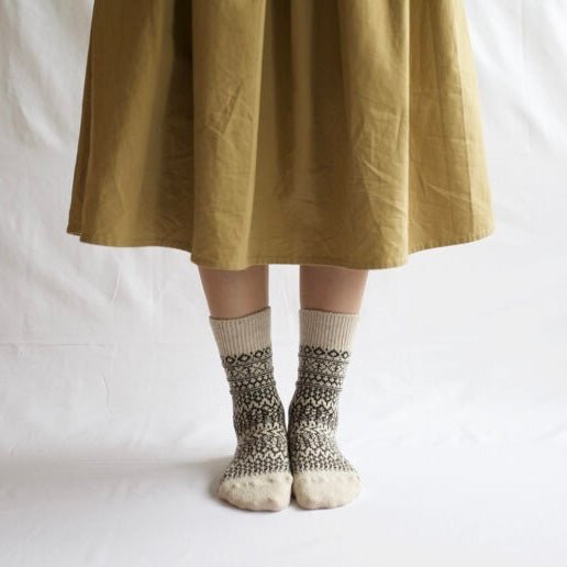 Nishiguchi Kutsushita - Oslo Wool Jacquard Socks, Oatmeal - The Flower Crate