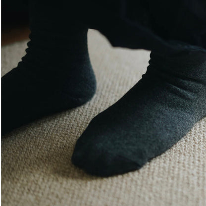 Nishiguchi Kutsushita Socks - Cashmere Praha - The Flower Crate