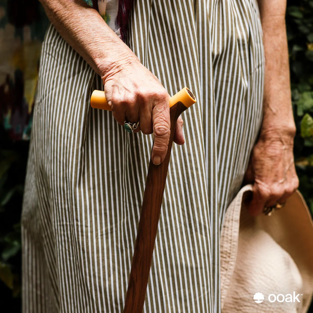 Ooak - Uno Walking Stick, Kōwhai &amp; Walnut - The Flower Crate