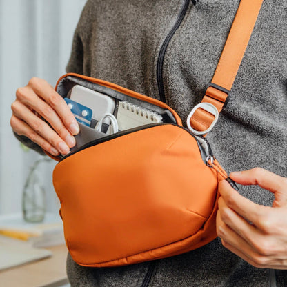 Orbitkey - Urban Sling Bag Mini 2L, Terracotta - The Flower Crate