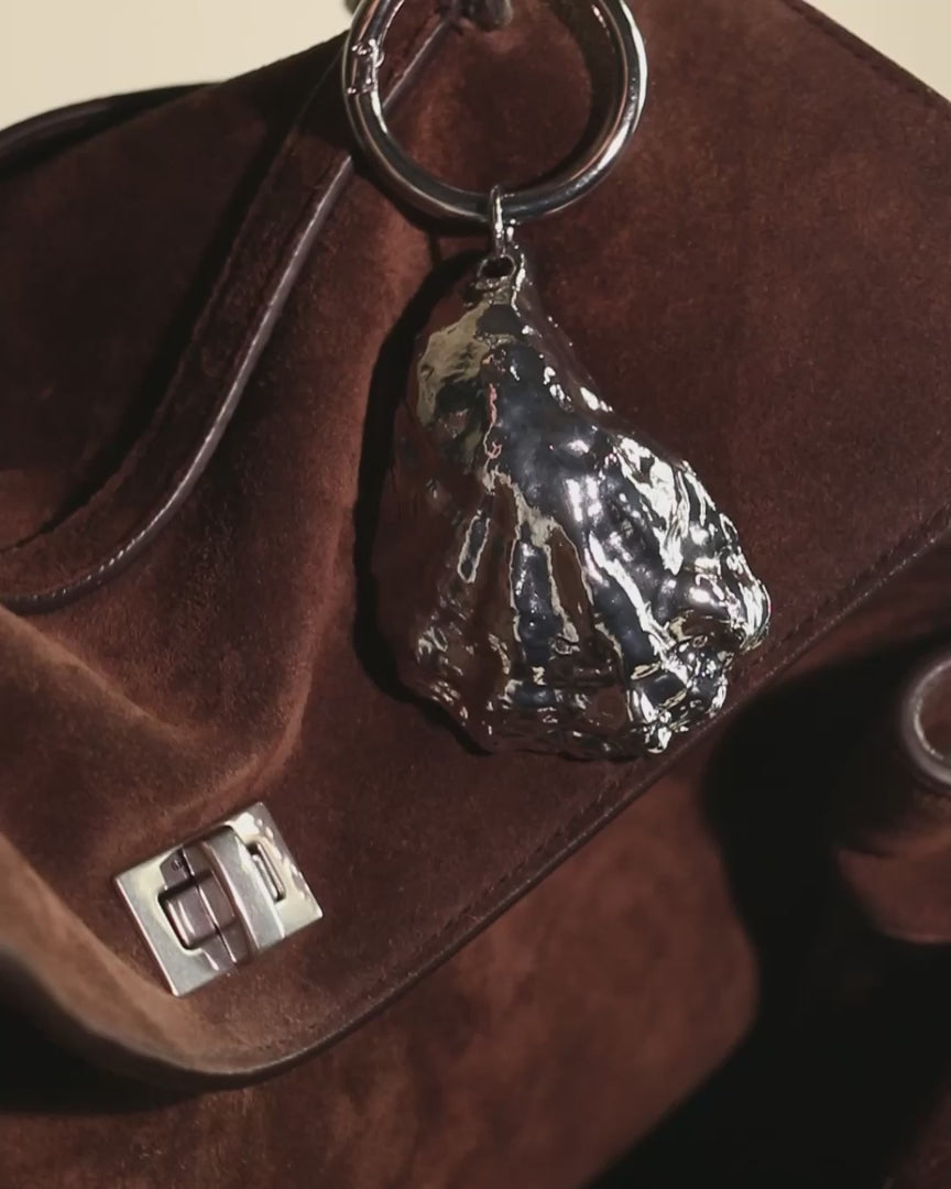 Corey Ashford - Oyster Keyring, Silver