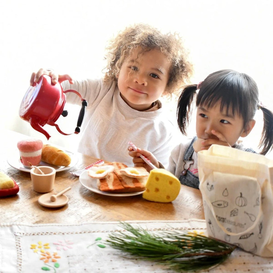 Tara Treasures - Felt Bacon &amp; Eggs Set - The Flower Crate