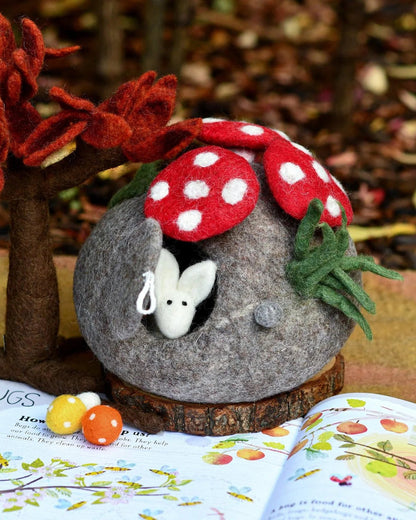 Tara Treasures - Felt Fairy Toadstool House with Bunny - The Flower Crate