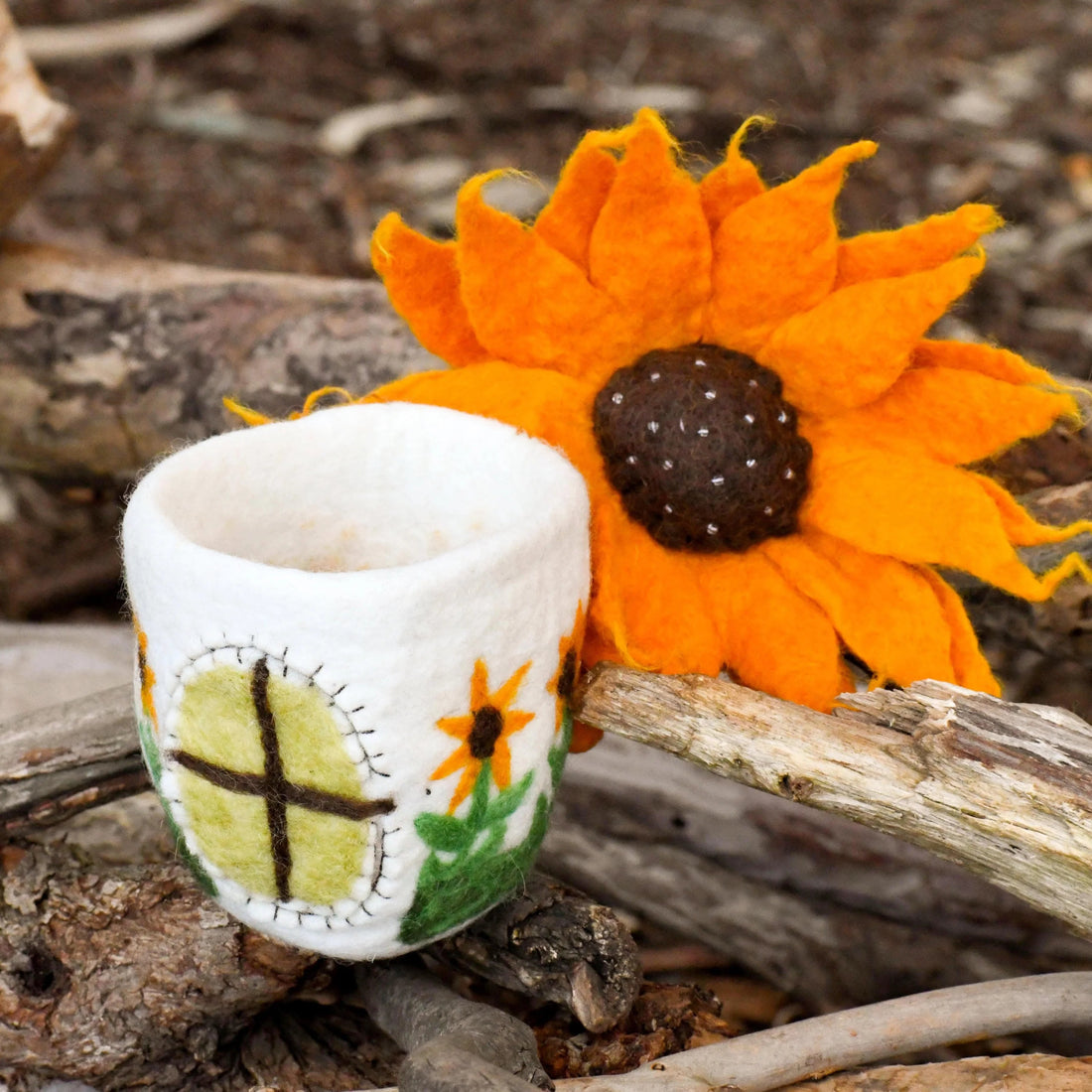 Tara Treasures - Felt Sunflower Fairies &amp; Gnomes House - The Flower Crate