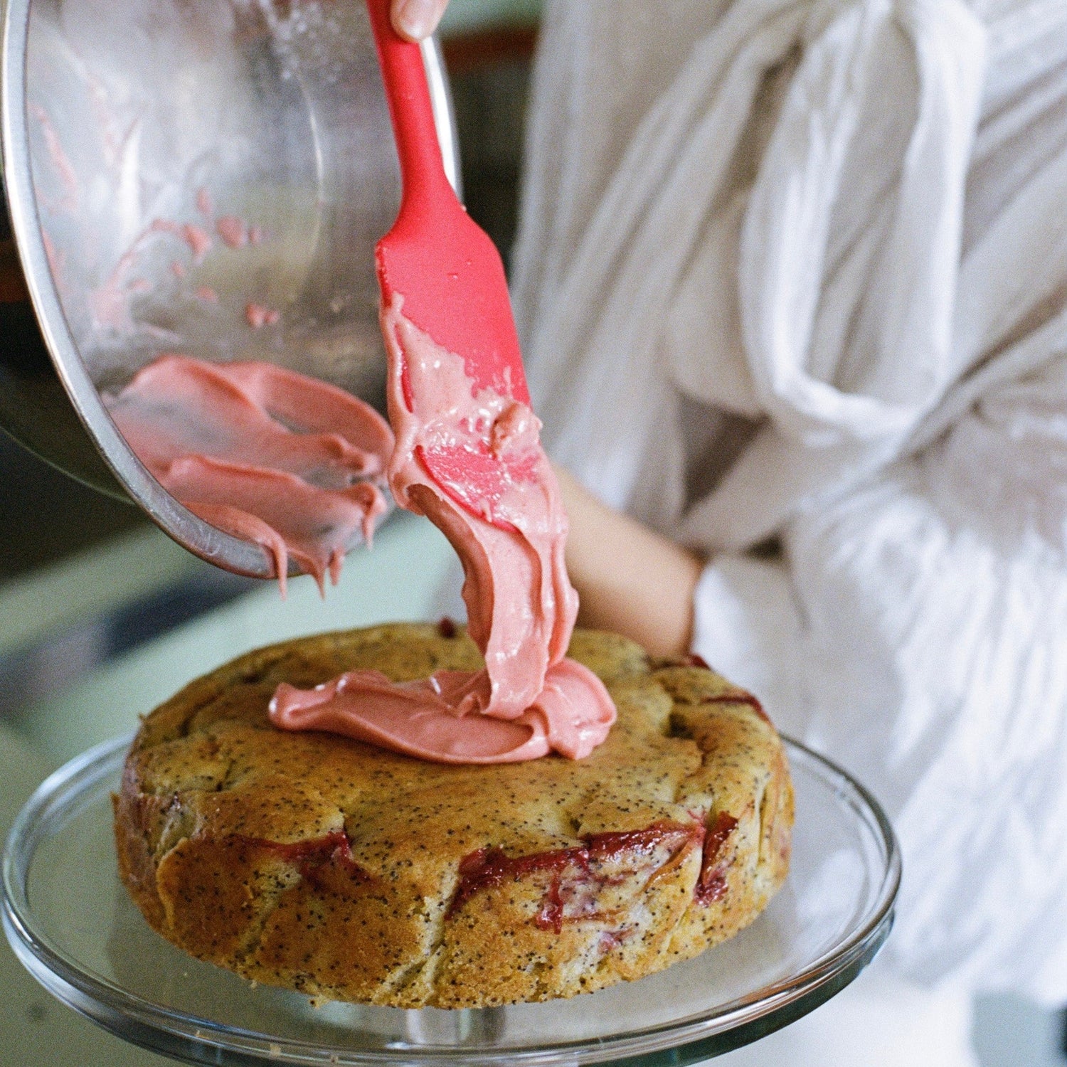The Caker - Lemon Strawberry Cake Kit - The Flower Crate