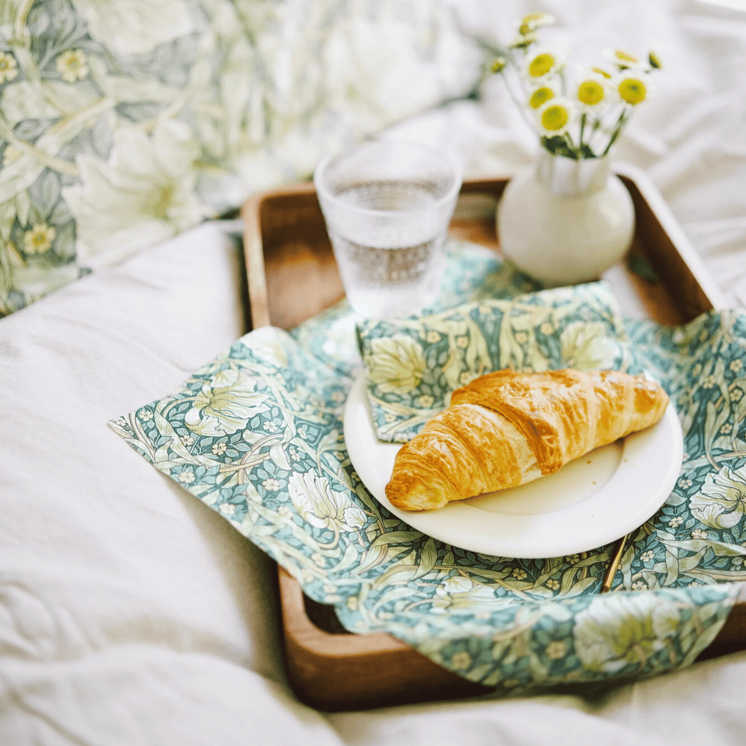 William Morris - Pimpernel Paper Cocktail Napkins - The Flower Crate