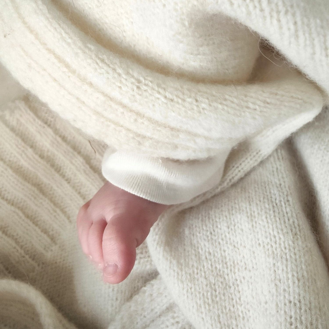 Wyld - Bohepe Baby Blanket/ Wrap - The Flower Crate