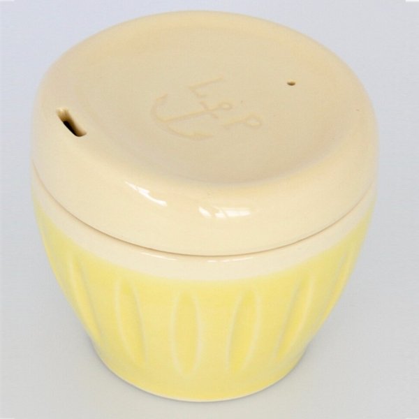 Deksel-Cup-Lyttelton-Pottery-small-yellow.png