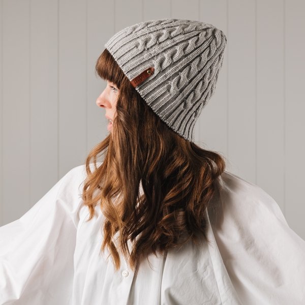 Cable Rib Hat