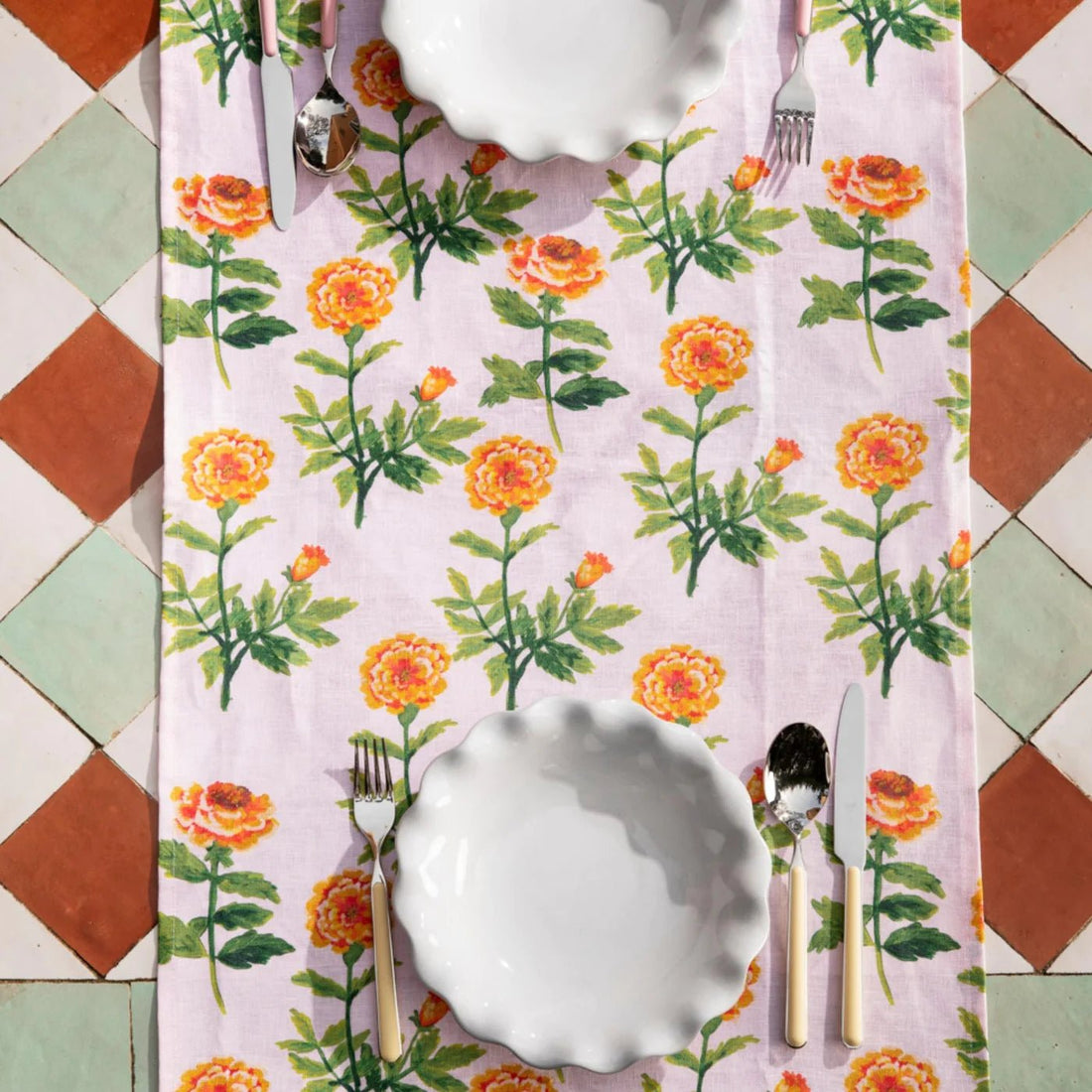 Bonnie &amp; Neil Petite Lani Floral Table Runner - The Flower Crate