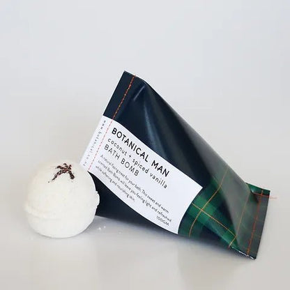 Botanical Skincare - Coconut &amp; Spiced Vanilla Man Bath Bomb - The Flower Crate