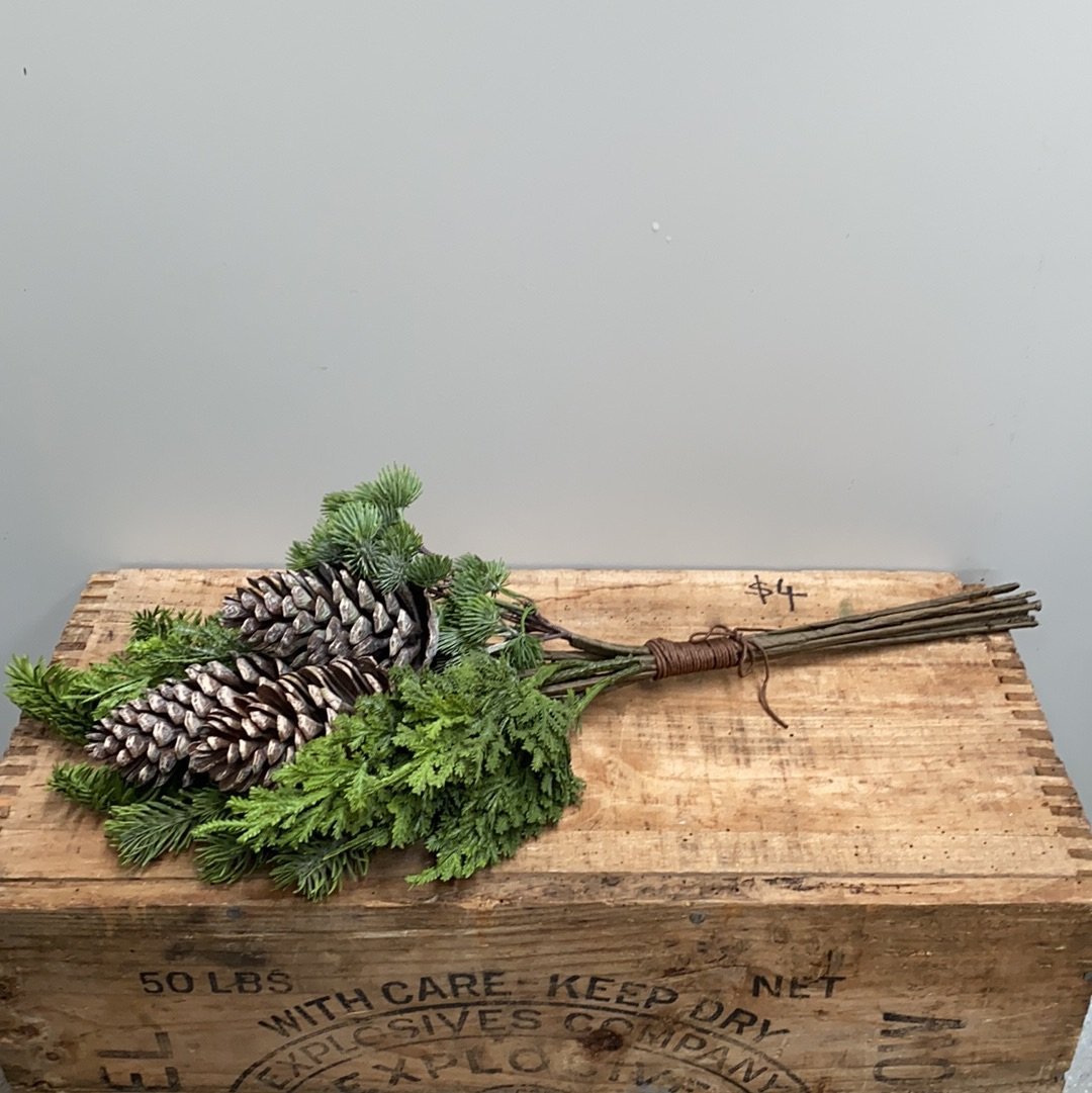 Deluxe Pinecone Bush - The Flower Crate