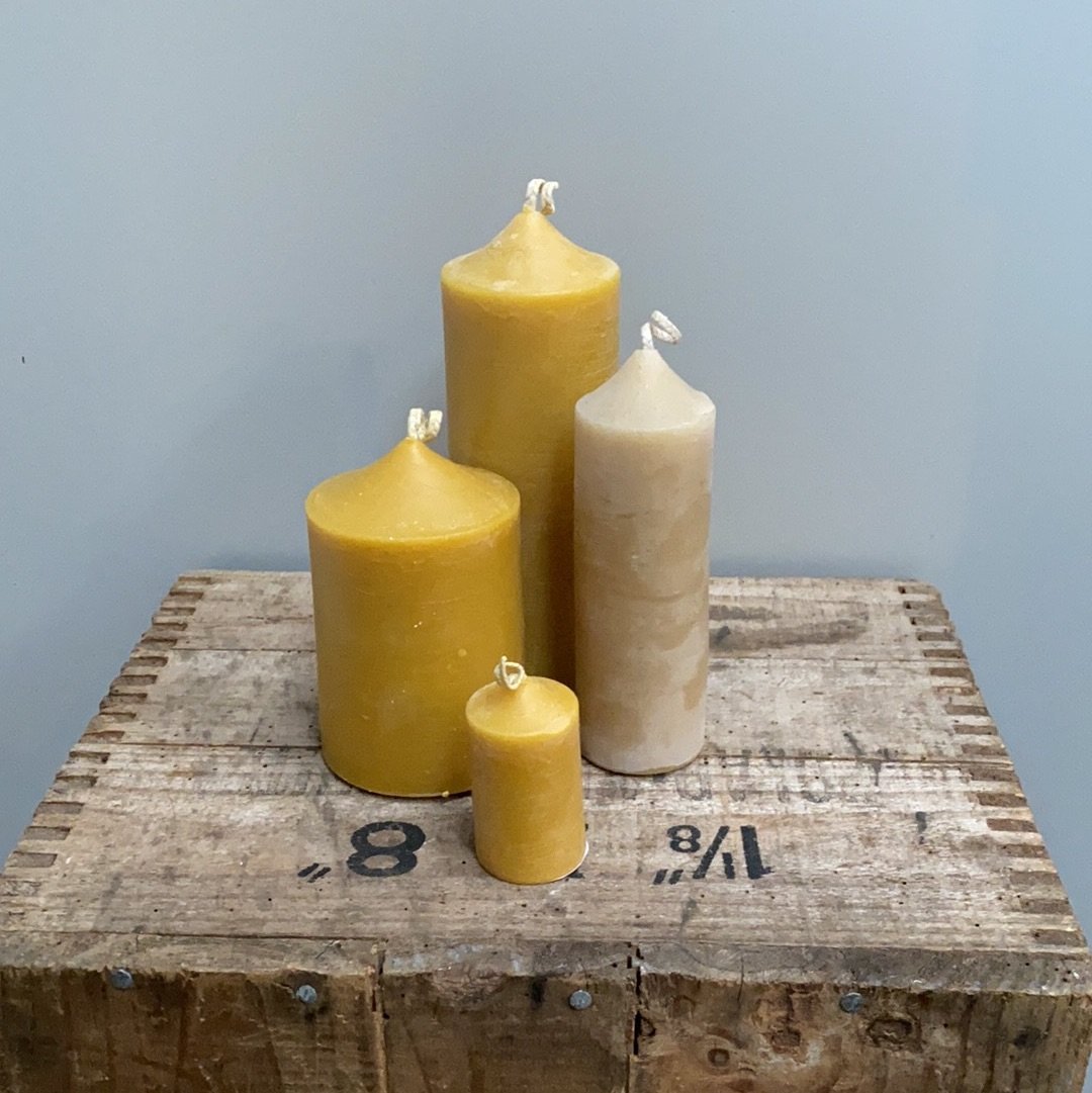 Hohepa Beeswax Café Candle - Mini - The Flower Crate