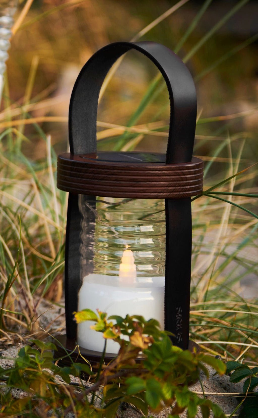 Solar Aston Lantern - The Flower Crate